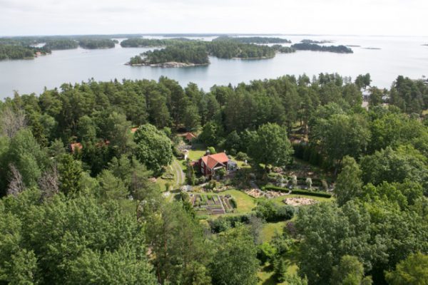 Kärlekens Trädgård från ovan 1