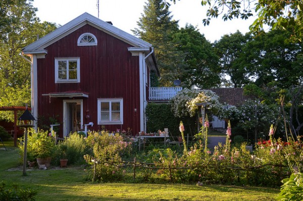 7549189646_7d86c6ce8a_z