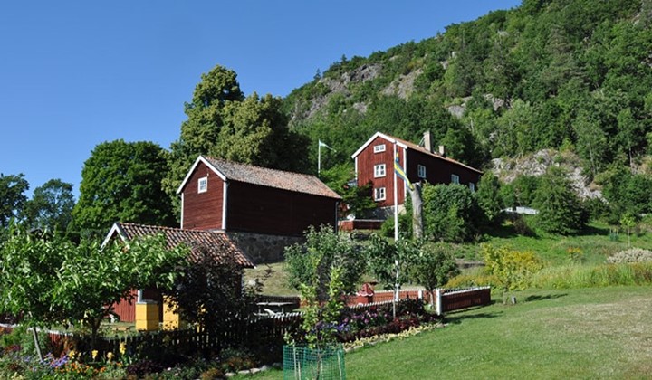 Trädgårdsresa till Vinsarp, Furusjö och Huskvarna lördagen 1/8